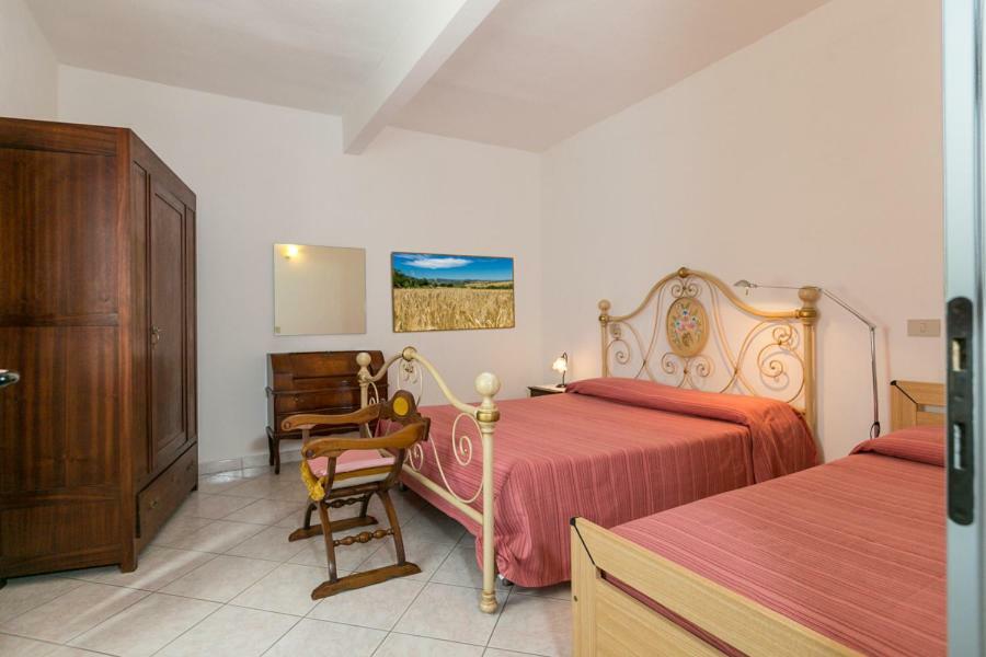 Agriturismo Case Nuove คาสเตลลินา มาริตติมา ภายนอก รูปภาพ