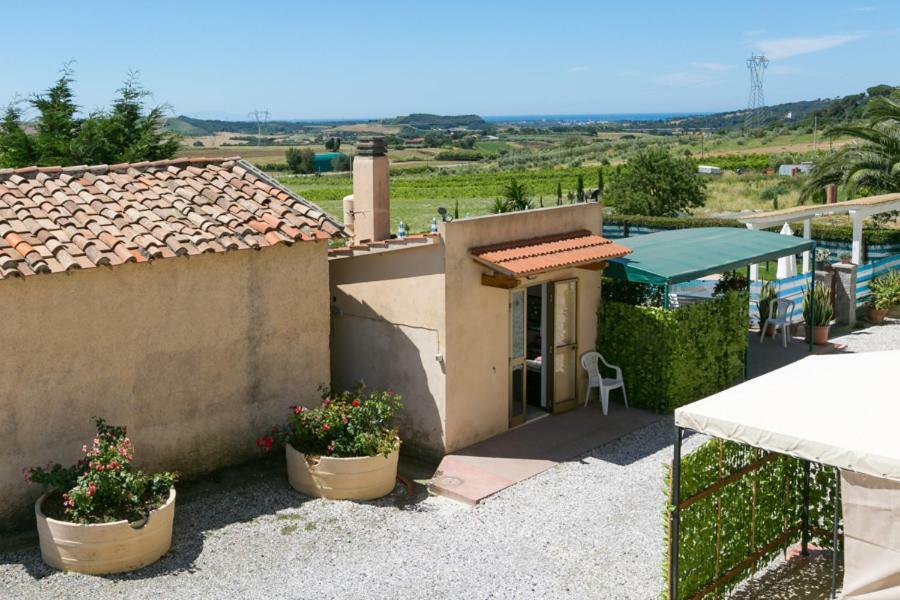 Agriturismo Case Nuove คาสเตลลินา มาริตติมา ภายนอก รูปภาพ